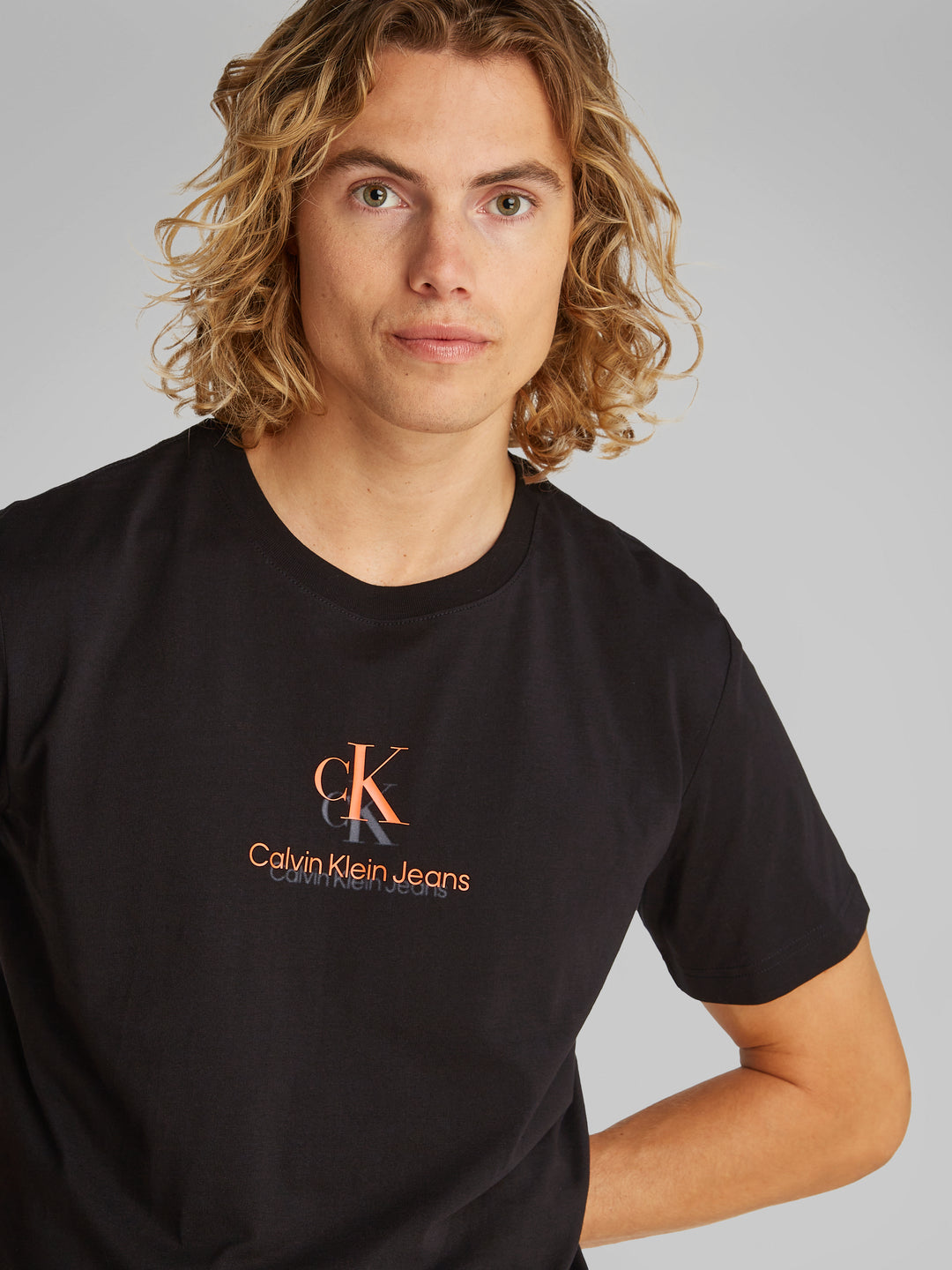 CKJ SHADOW LOGO TEE - BLACK