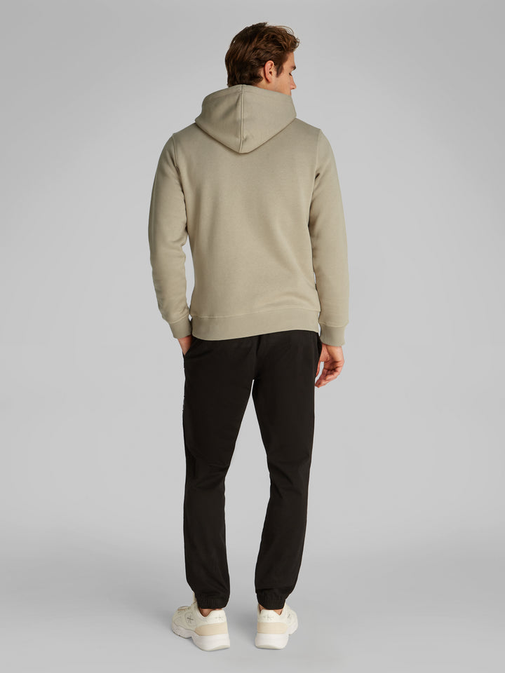 CKJ MONOLOGO HOODIE - ALUMINUM