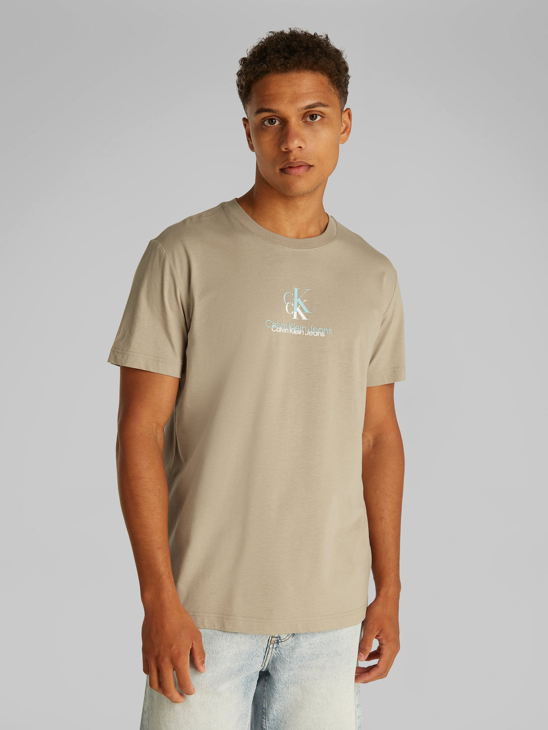 CKJ SHADOW LOGO TEE - ALUMINUM