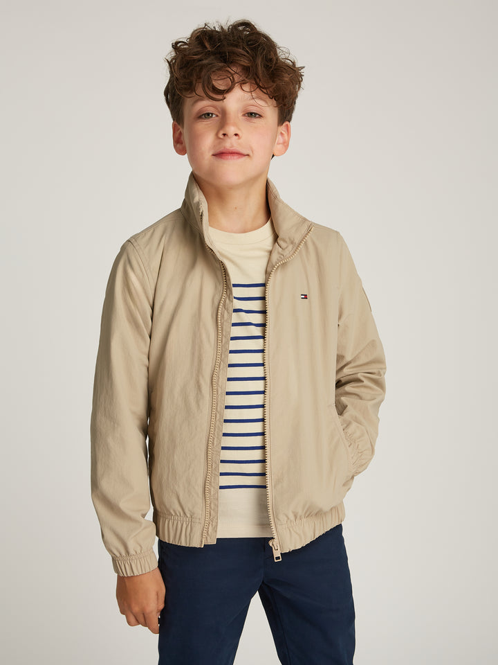 TH BOYS ESS JACKET - SANDALWOOD